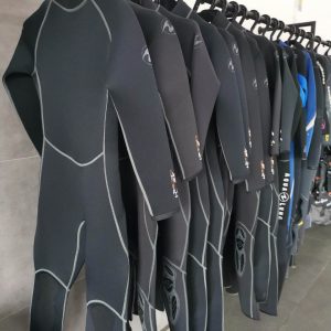 diving-wet-suit